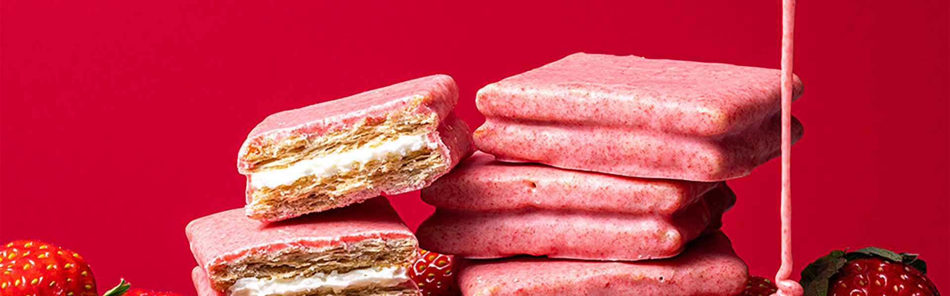 バターシリアルスイーツ専門店「シュガーバターの木」の「シュガーバターの木 いちごショコラがけサンド」期間限定販売