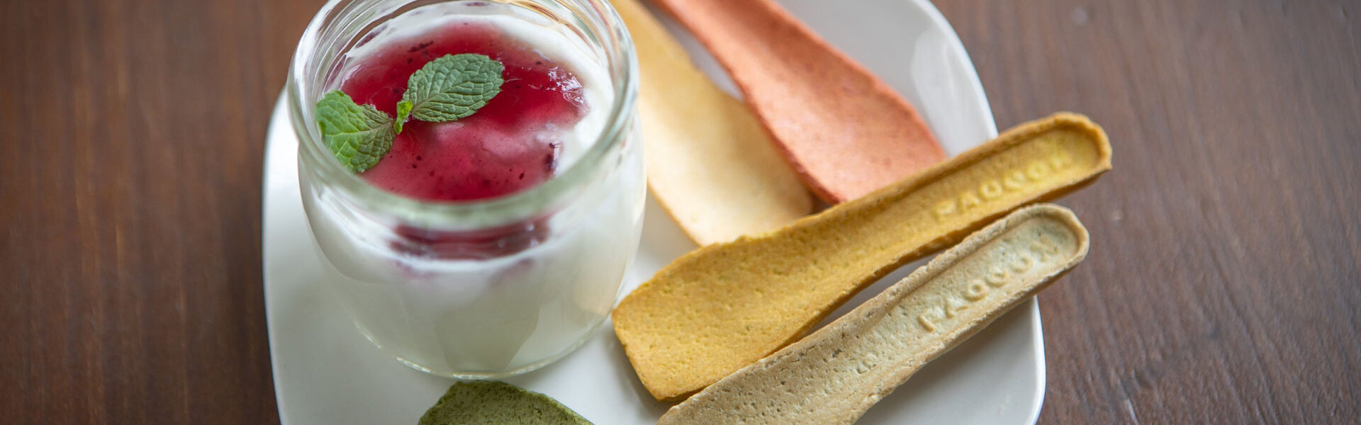 食堂（社員食堂・学生食堂）運営事業を行う株式会社勤労食は、ヴィーガン対応の食べられるスプーン「PACOON」を発売！