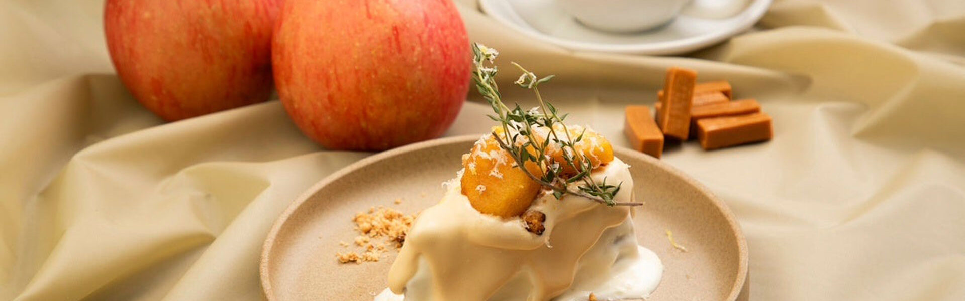 チーズ専門店「CheeseTable（チーズテーブル）」では、林檎・梨・巨峰などの旬のフルーツを使ったスイーツ・ドリンクメニューを期間限定販売！