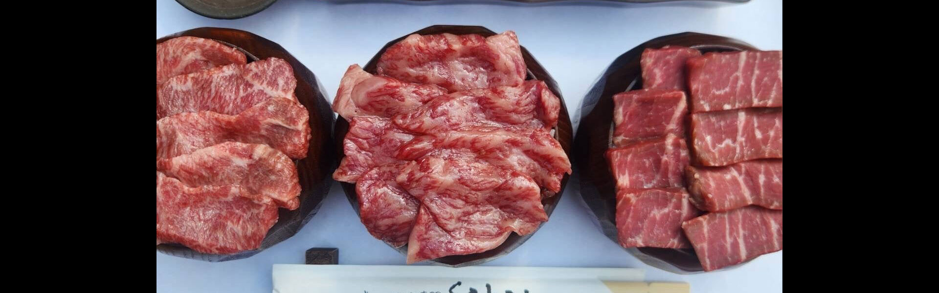 名古屋・大須にある牛ひつまぶし専門sakaiは、和牛シャトーブリアン、和牛サーロイン、牛ヒレ肉の3種が食べ比べできる贅沢な「牛ひつまぶし食べくらべ御膳」を発表！