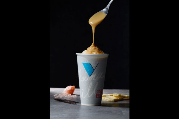 横浜バニラの「塩バニラシェイク」限定復刻