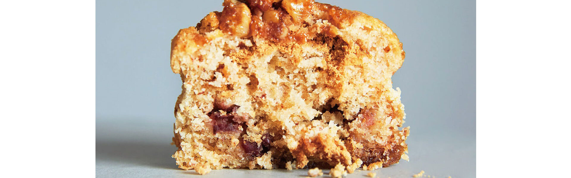 8月23日にオープンする「おみその森」直営店「Somio」で、季節の食材や有機栽培フルーツを贅沢に使用した新感覚のマフィンを発売！