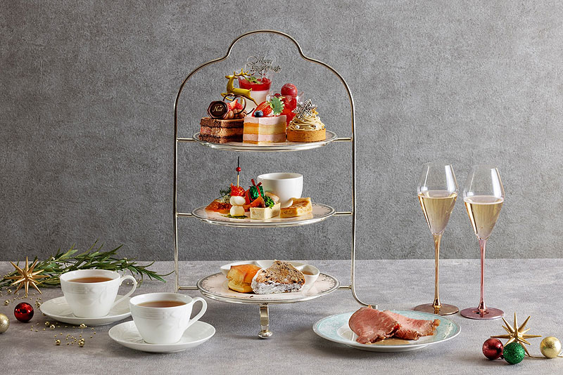 横浜ベイシェラトン ホテル&タワーズのスカイラウンジ「ベイ・ビュー」のクリスマスアフタヌーンティーセット